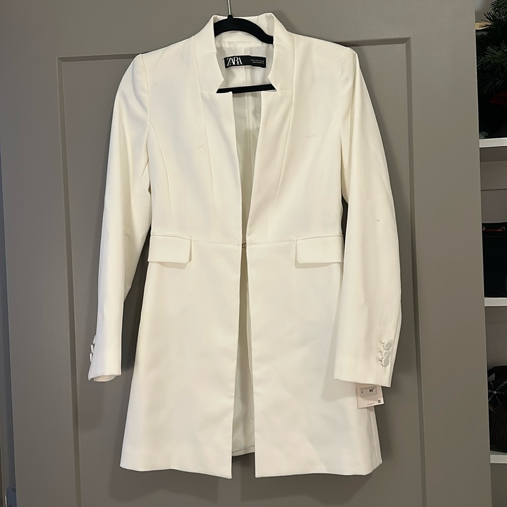 Zara White Blazer